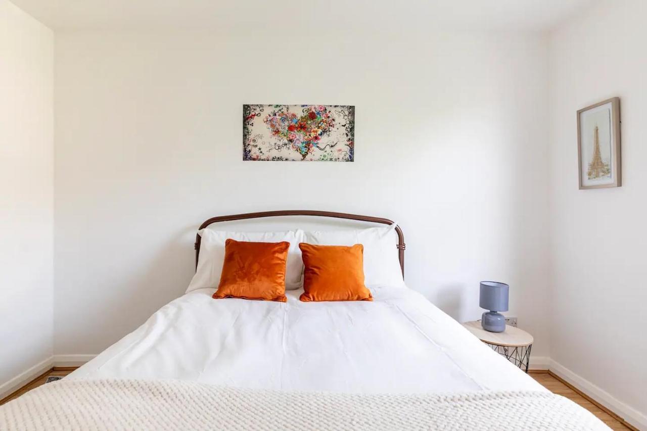 Large, Bright And Spacious 3 Bed Flat In ロンドン エクステリア 写真