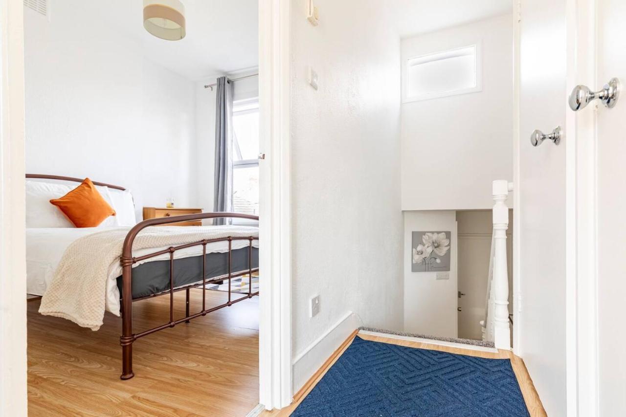Large, Bright And Spacious 3 Bed Flat In ロンドン エクステリア 写真
