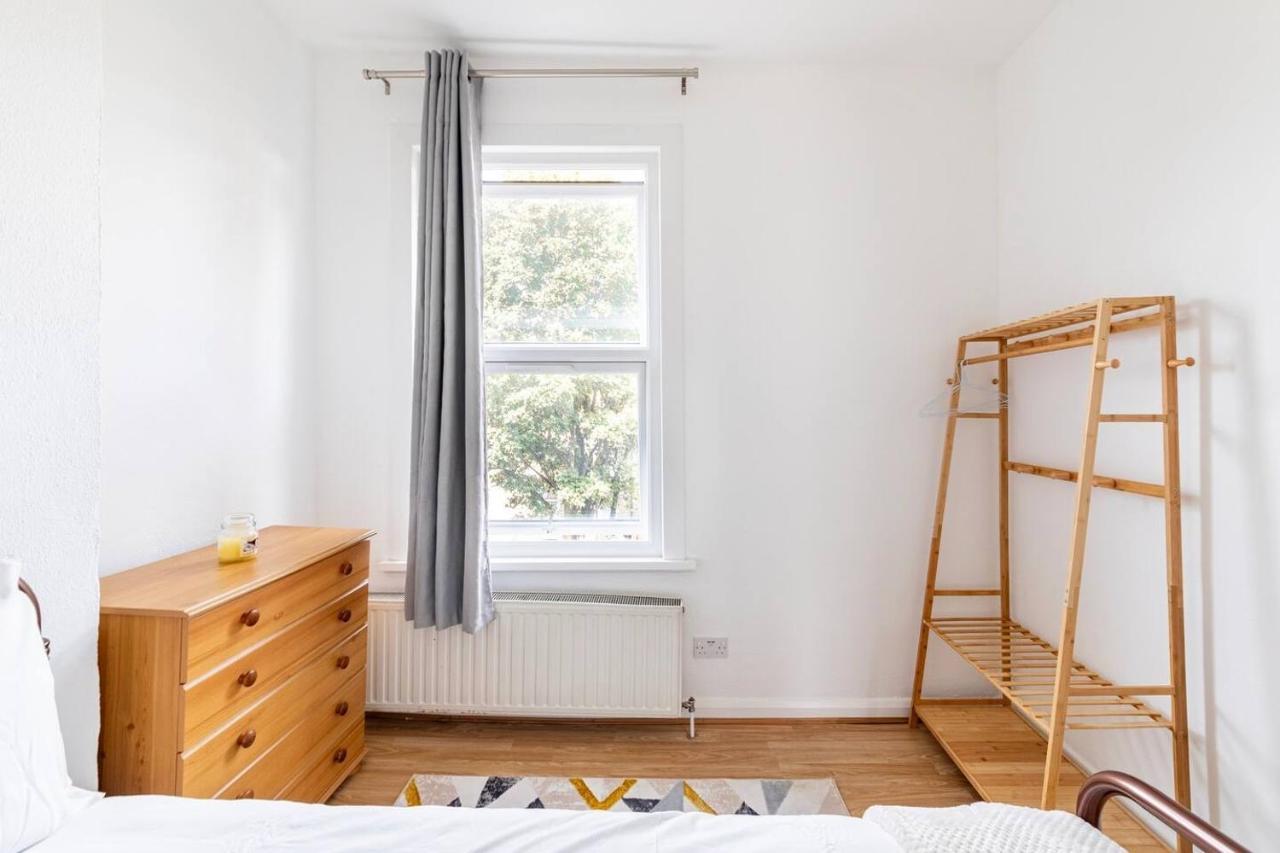 Large, Bright And Spacious 3 Bed Flat In ロンドン エクステリア 写真